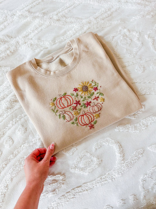 Embroidery Kit Fall Heart Design - DIY Embroidery