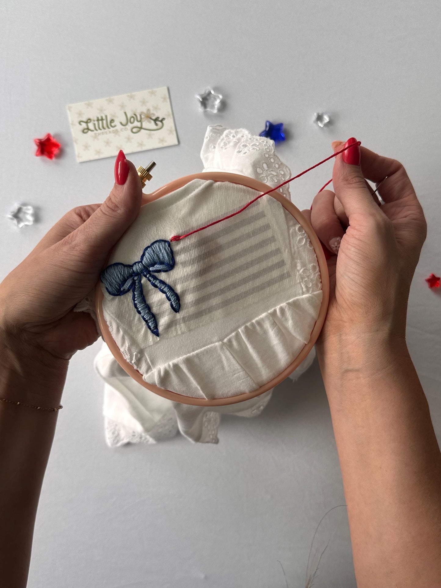 EMBROIDERY KIT American Bow Flag - Tutorial and DIY embroidery kit - hand embroidery pattern & blueprint
